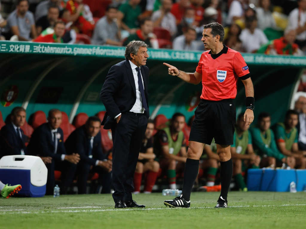 解围时发生 解围时发生